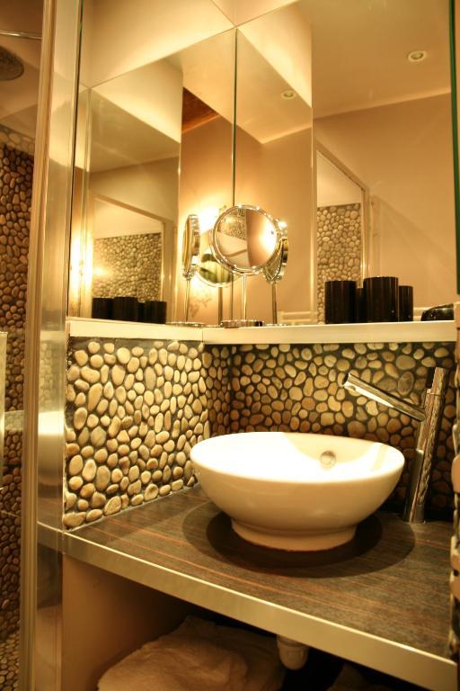 Loge Saint Jean Apartment Лион Екстериор снимка